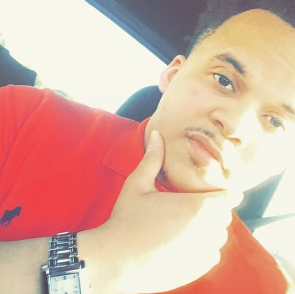 Meet your Posher, Chad - Picture 1 of 1